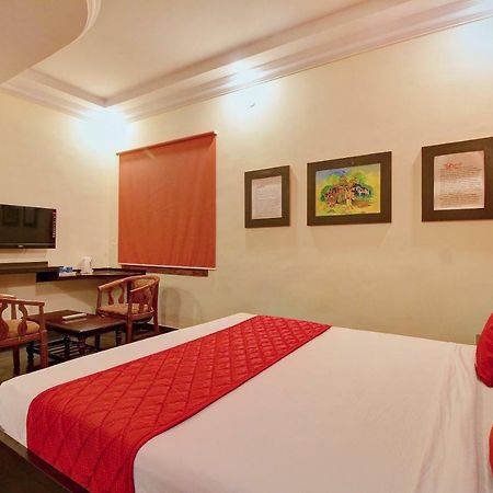 Oyo 7355 Covinille Bed & Breakfast Madurai Dış mekan fotoğraf