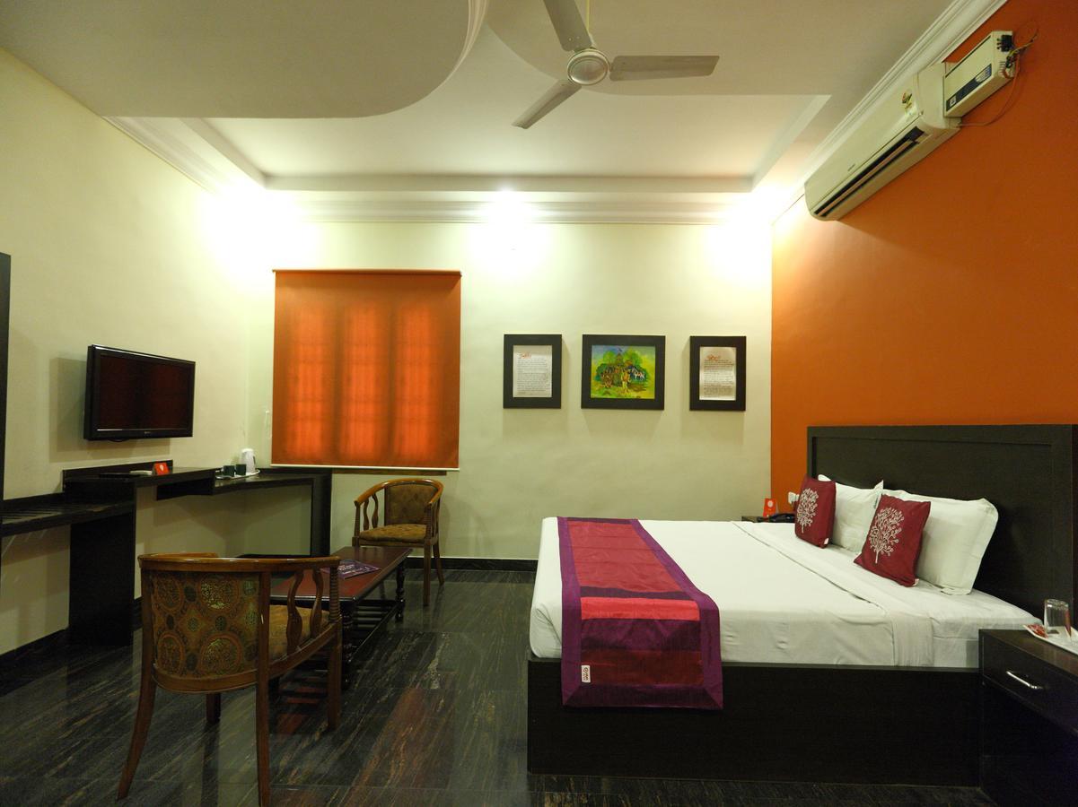 Oyo 7355 Covinille Bed & Breakfast Madurai Dış mekan fotoğraf